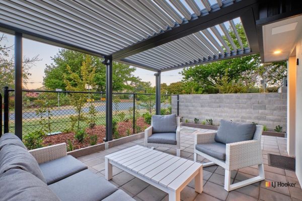 pergola